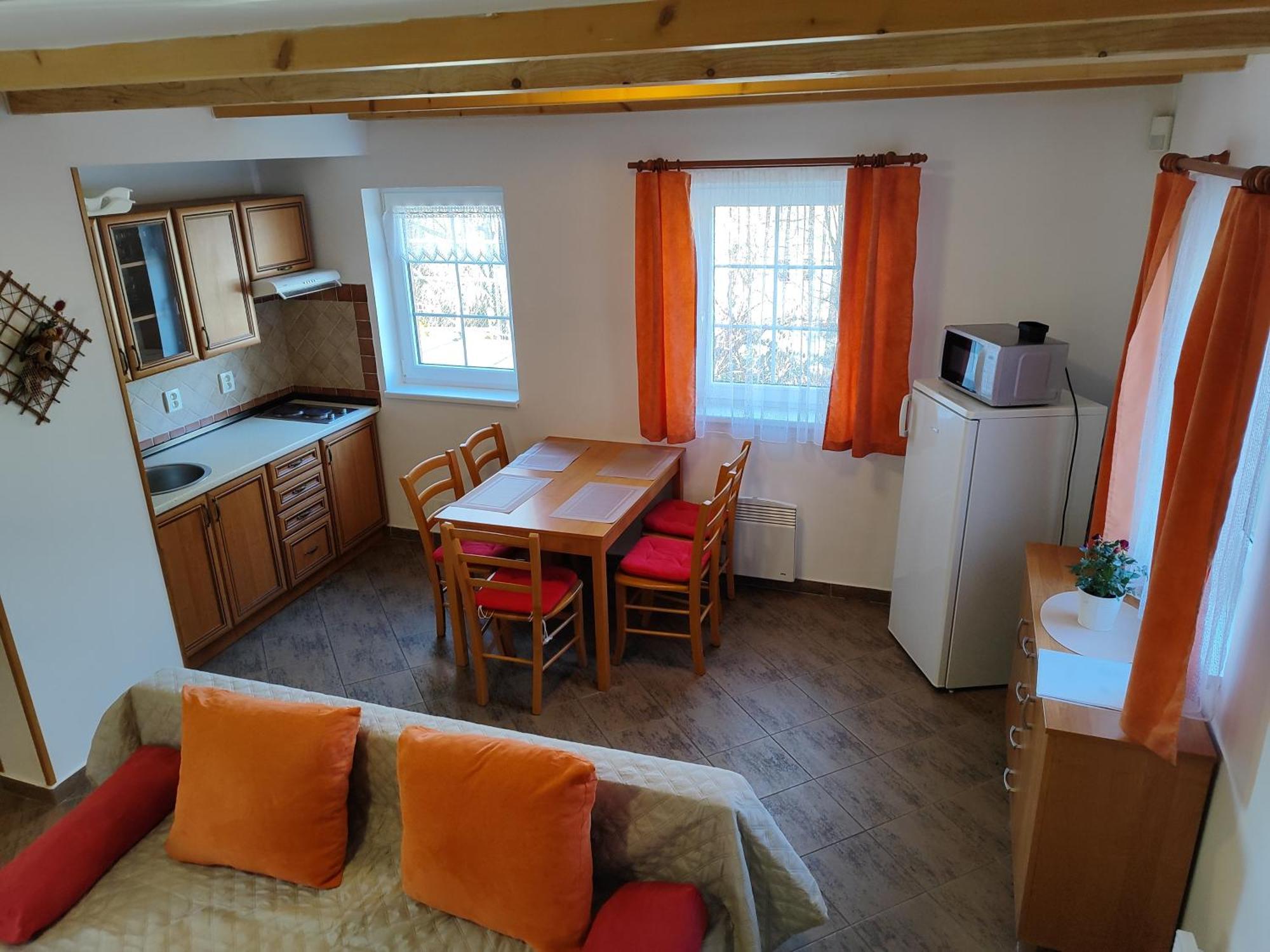 Chaty Kolodeje - Ubytovani U Reky V Soukromem Arealu-Orange Kolodeje nad Luznici Exteriér fotografie
