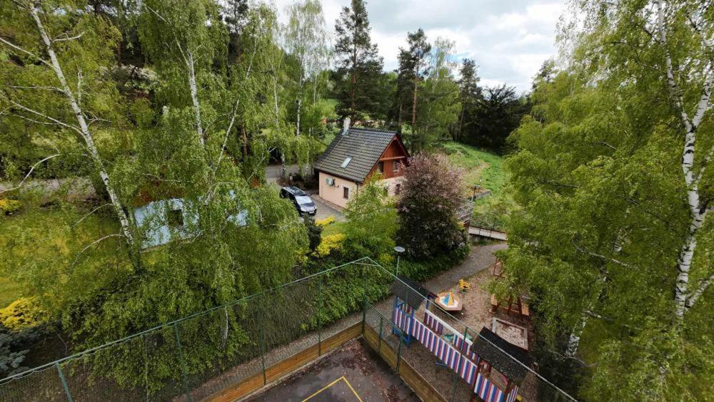 Chaty Kolodeje - Ubytovani U Reky V Soukromem Arealu-Orange Kolodeje nad Luznici Exteriér fotografie